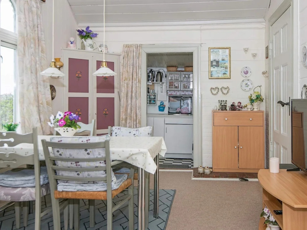Vintage Holiday Home in Rømø near Beach