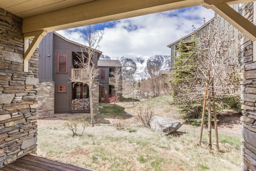 Snowcreek VI- The Lodges- # 1125