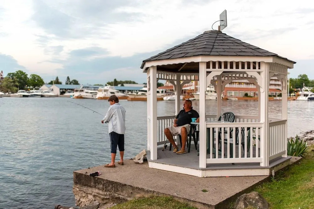 Capt Thomsons Resort