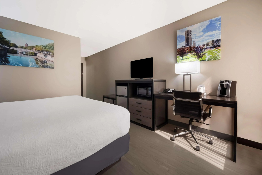 Best Western Executive Inn