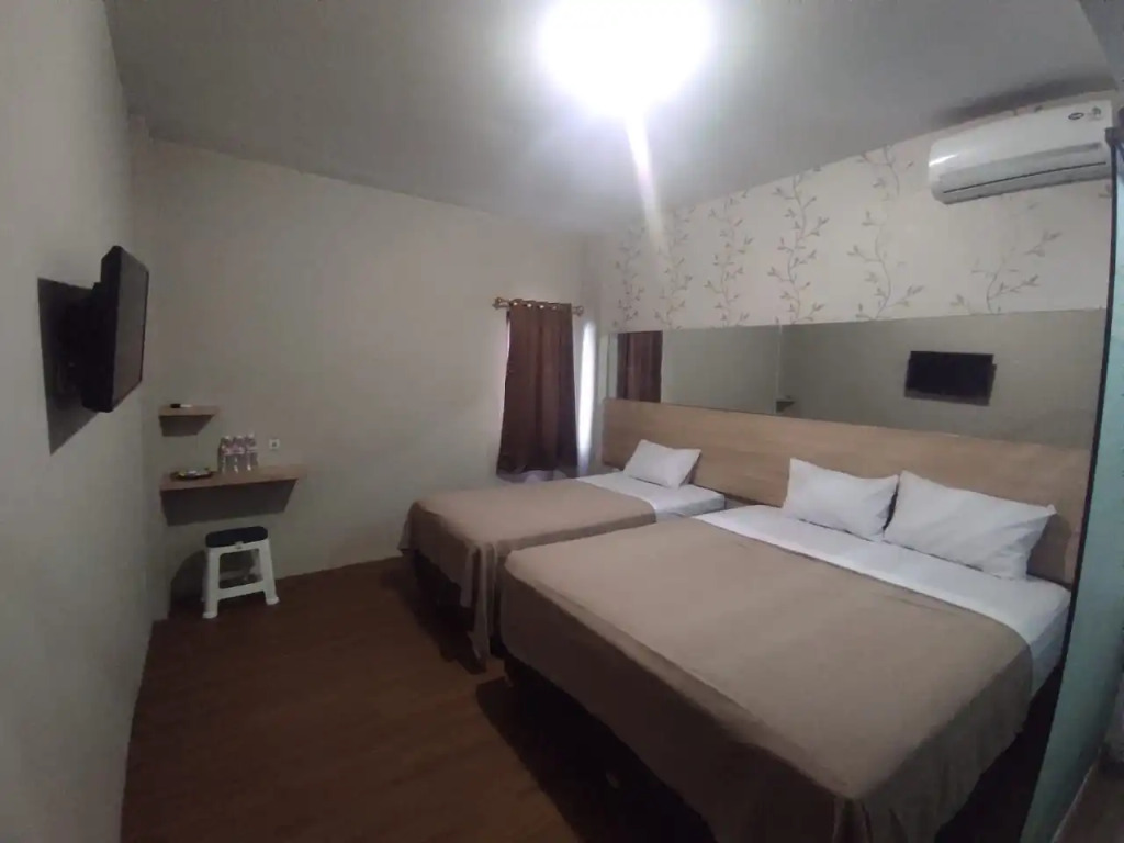 RedDoorz @ Jalan Patimura Lampung