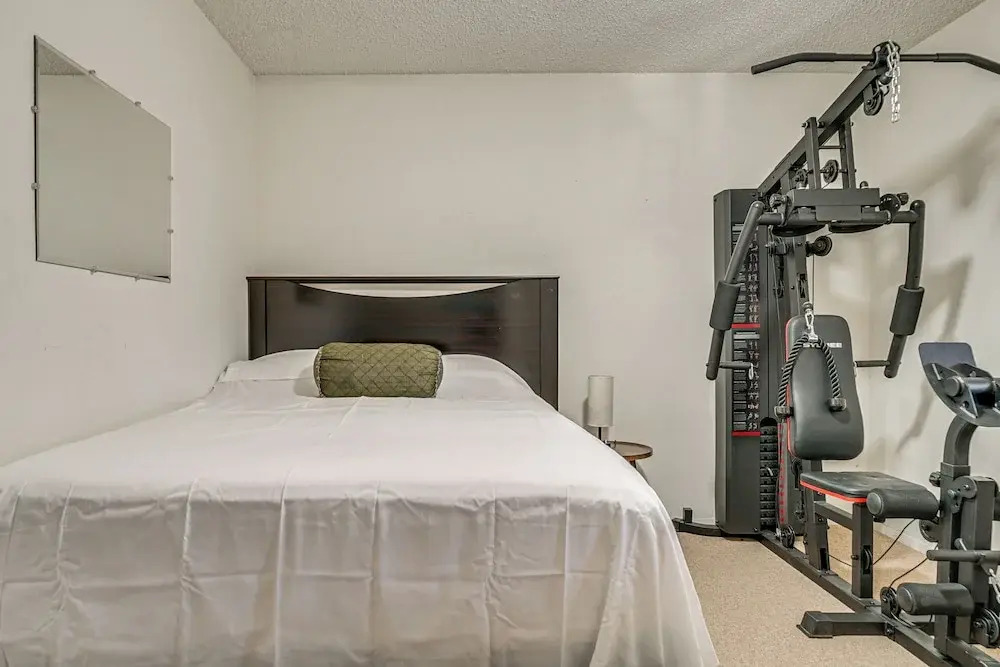 1 Mi to Nmsu! Las Cruces Home w/ Pet-friendly Yard
