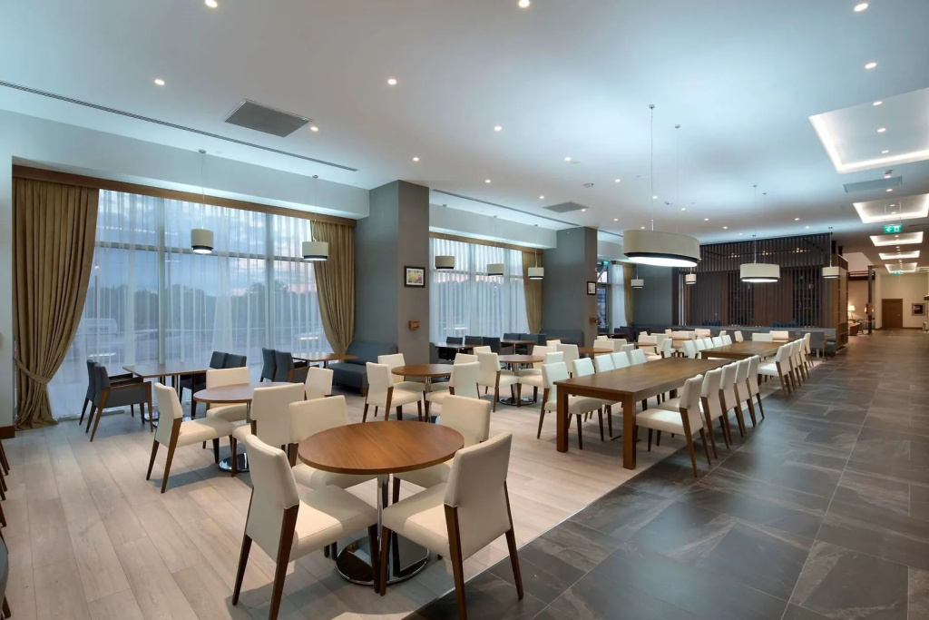 Hampton By Hilton Kocaeli Symbol