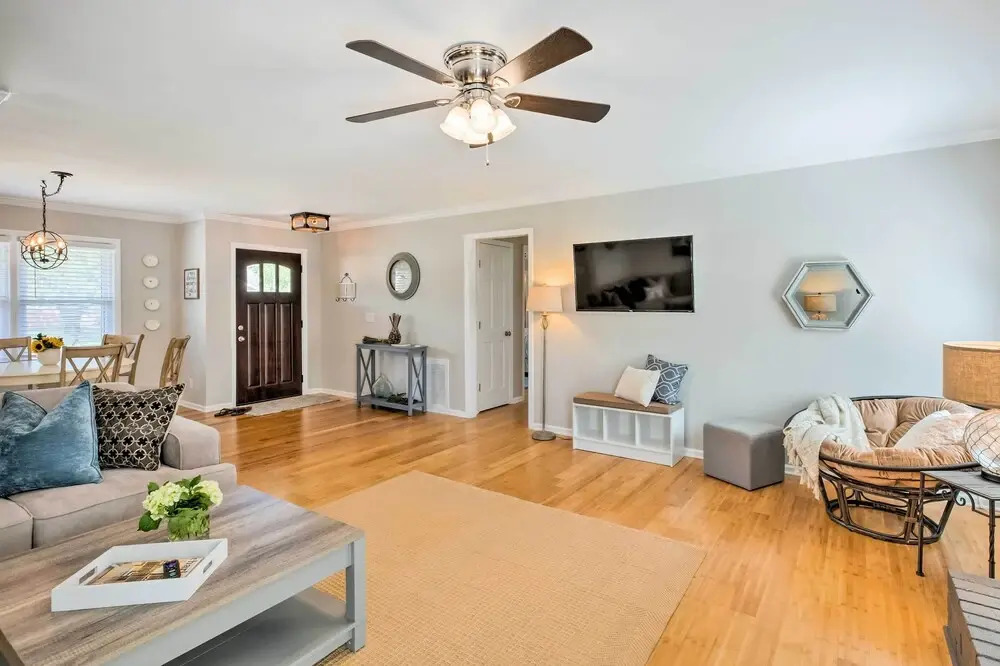 Modern 'southern Comforts' Home Near Charleston