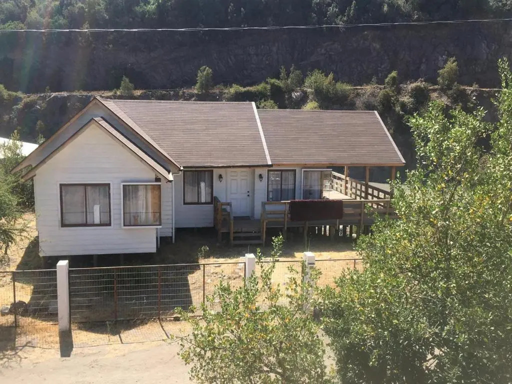 Los Quenes River Lodge