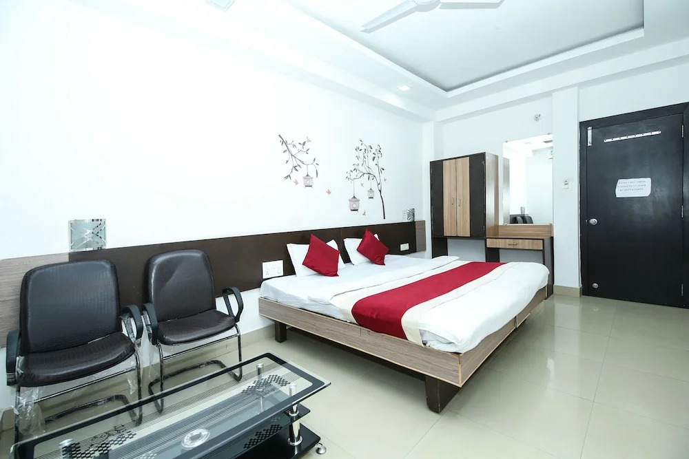 White Pearl - Jabalpur
