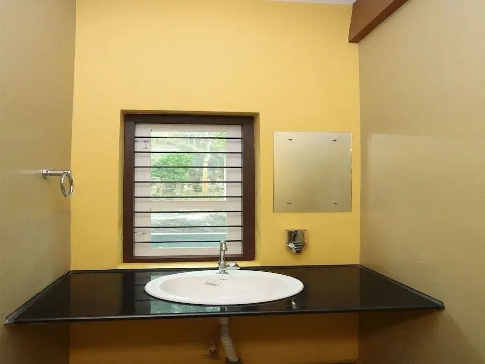 OYO 10387 Edakkal Holiday Home