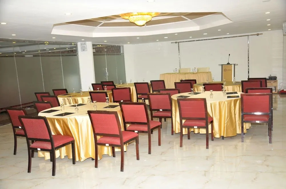 Ramad East Hotel