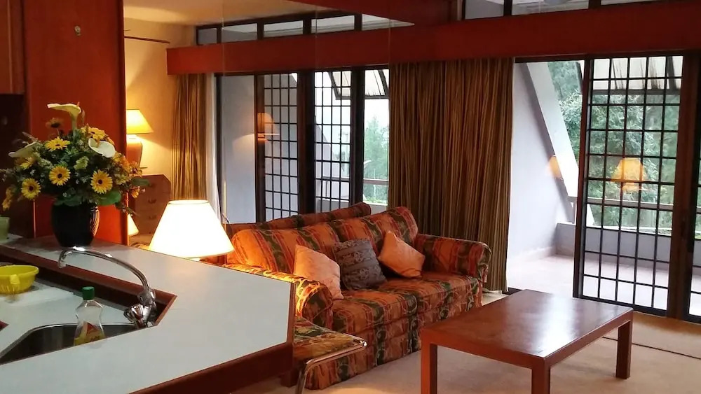 MV Apartment