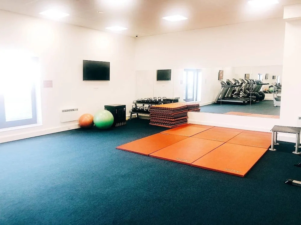 City Apartment With Gym on Broad street