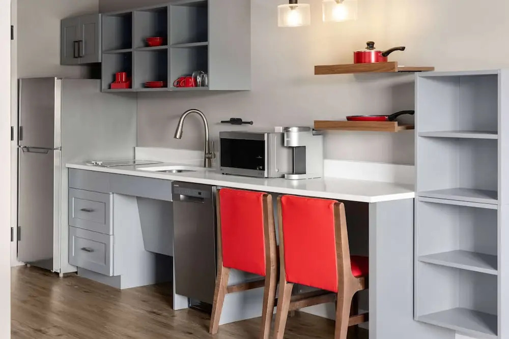 Hawthorn Extended Stay by Wyndham Williston/Burlington