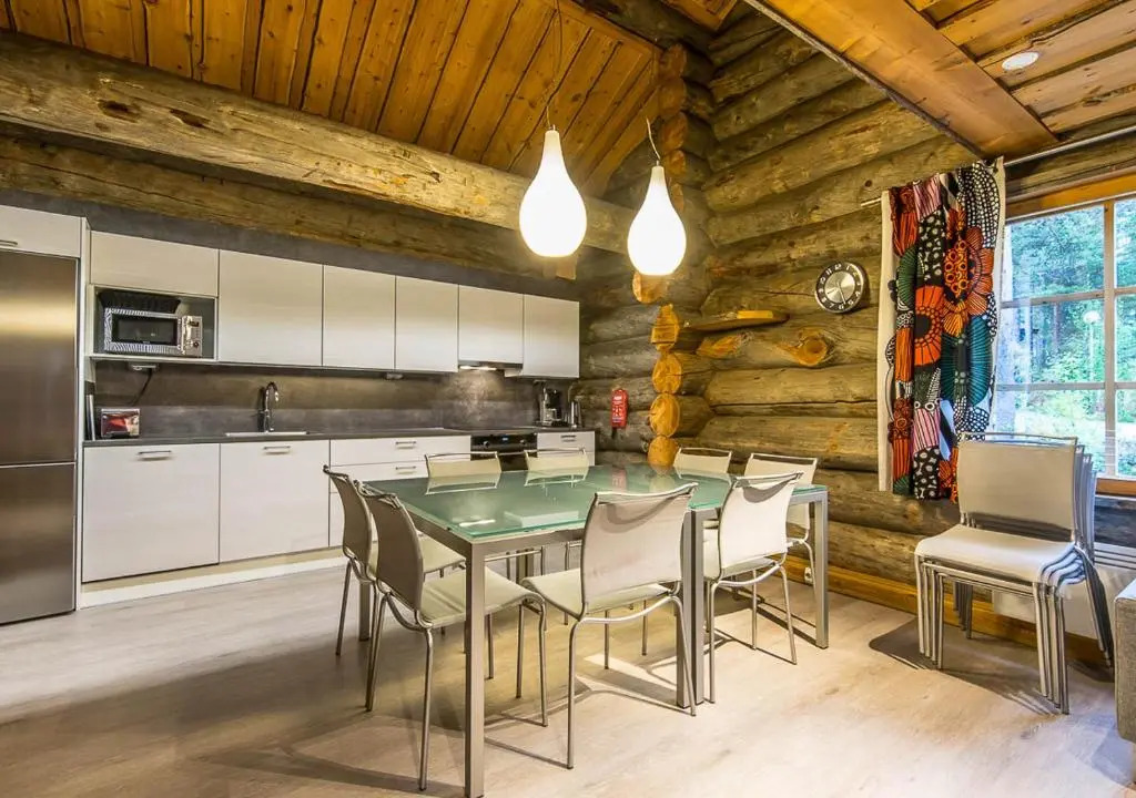 Levikaira Apartments - Log Cabins