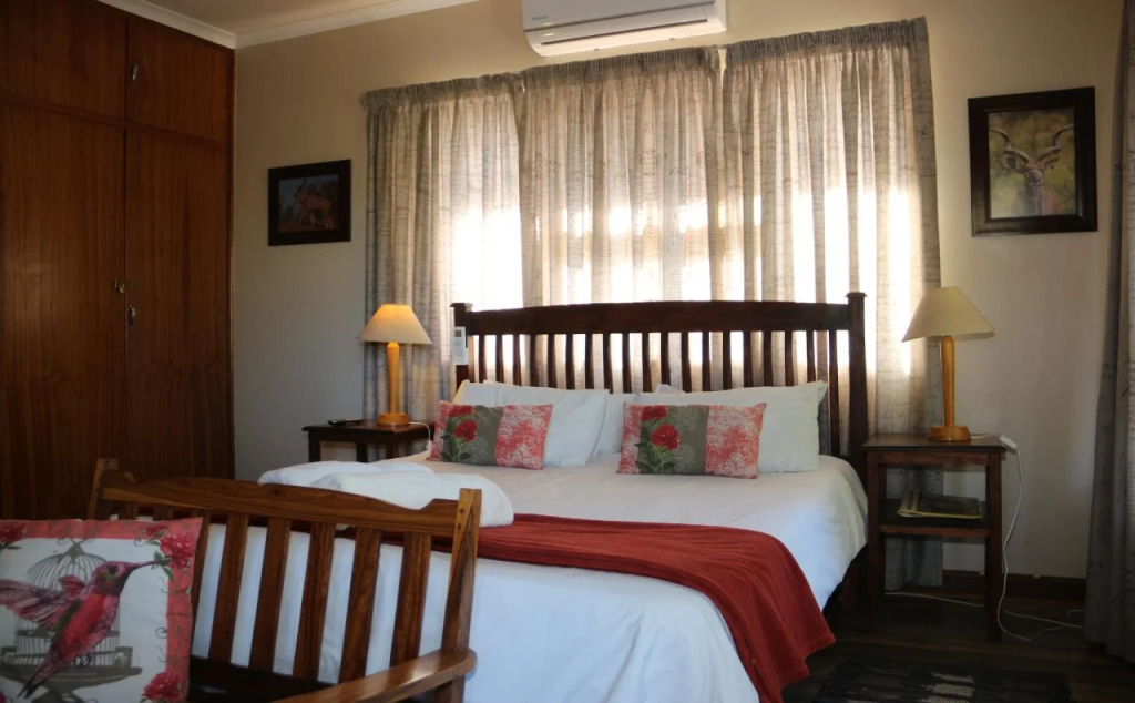 Aan Die Oewer Guest House