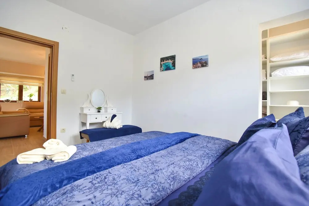 Villa 177
