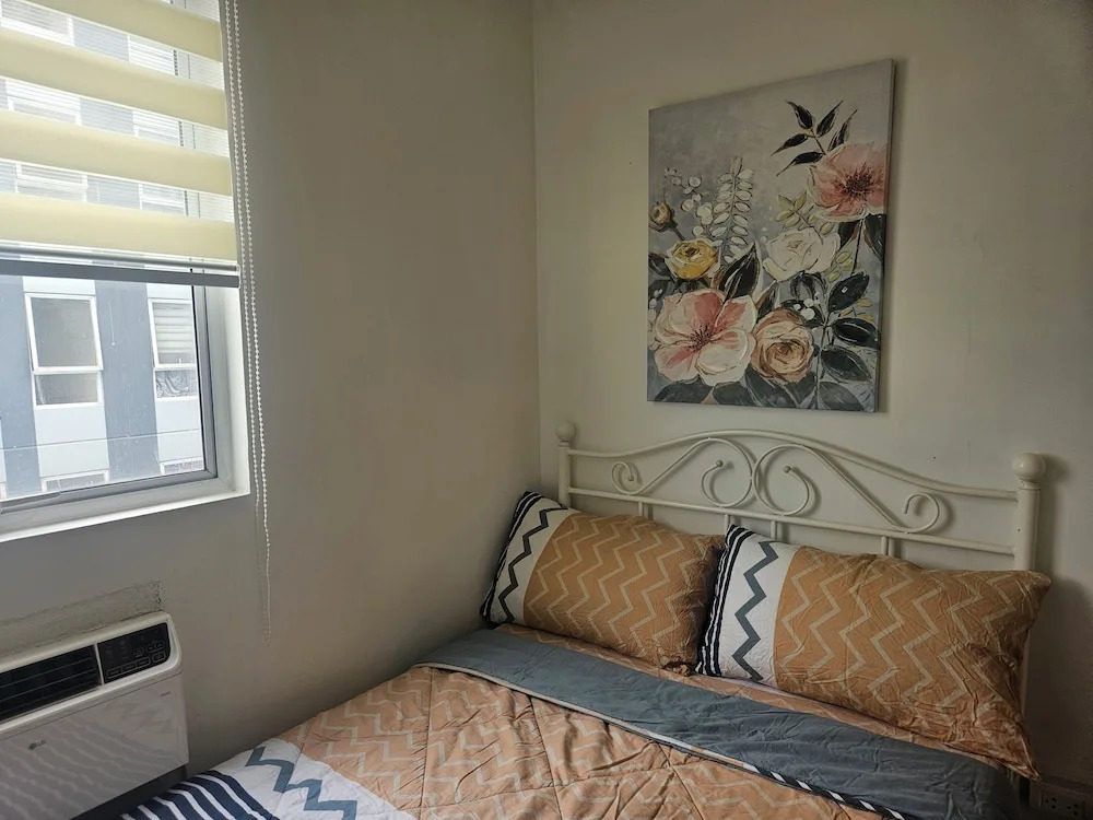 Cozy 3-bedroom Condo in Urban Deca Homes Ortigas Extension, Pasig