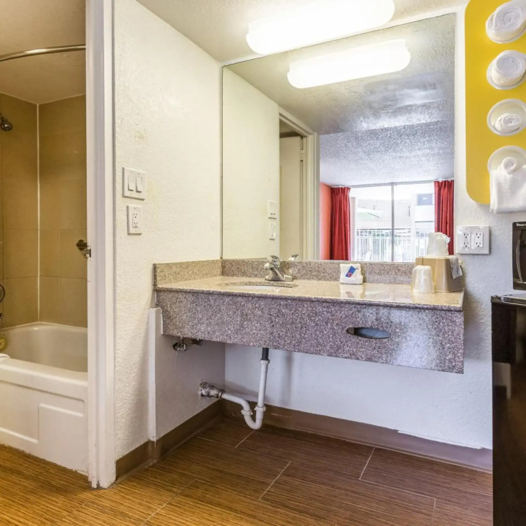 Motel 6 Glendale Phoenix