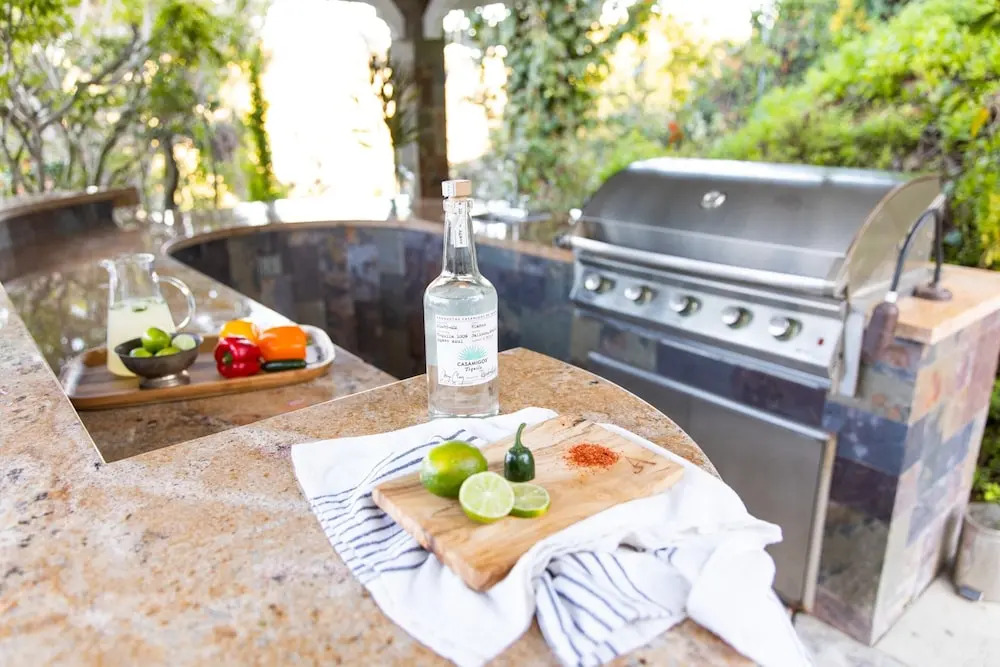 Villa Valencia by AvantStay Entertainers Dream w Outdoor Kitchen Spa Views