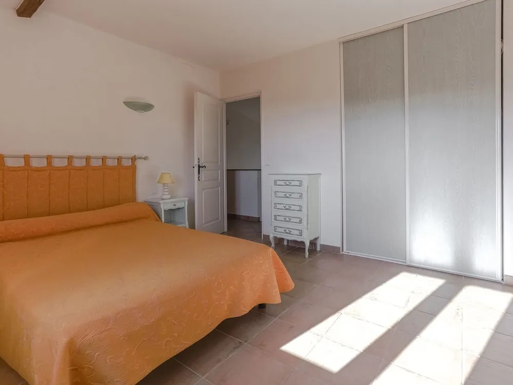 Holiday Home in Bormes-les-Mimosas near Sea