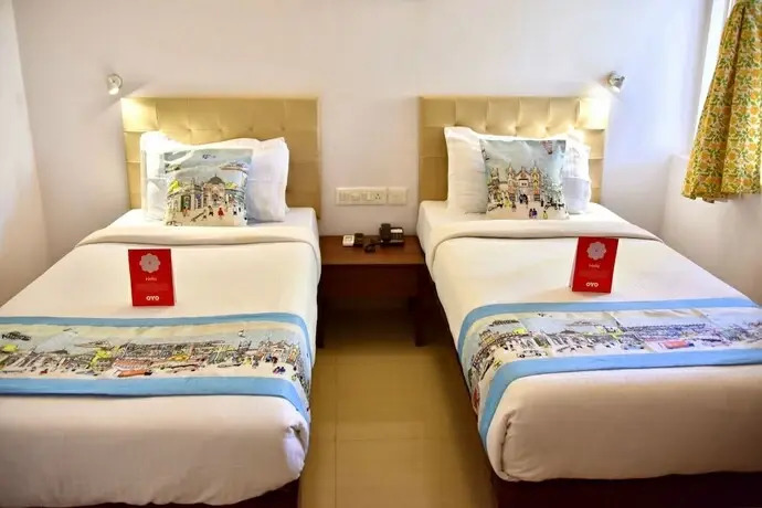 OYO 10240 Hotel Mayfair 1