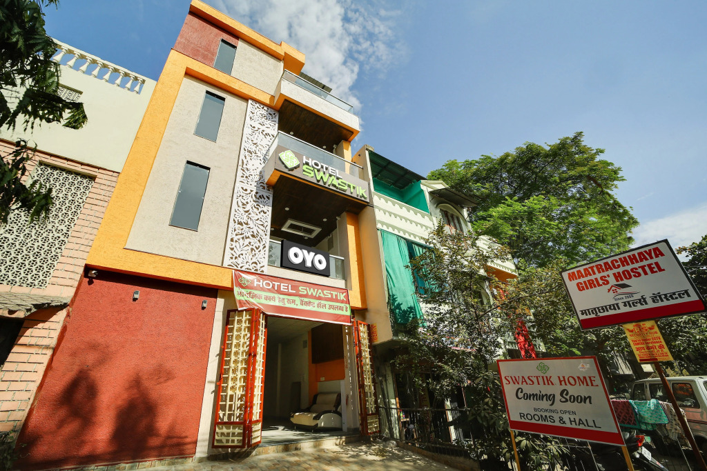 Hotel O Swastik