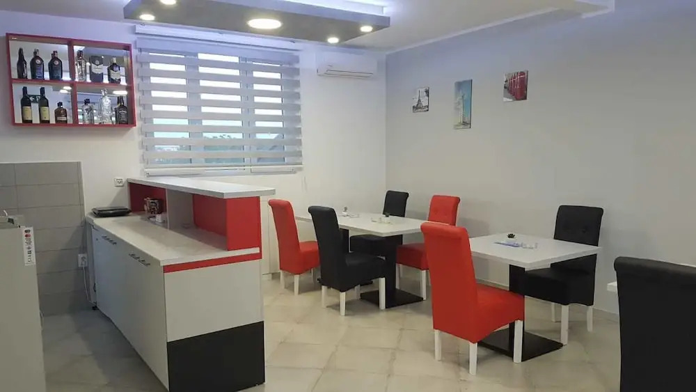Airport view Apartment