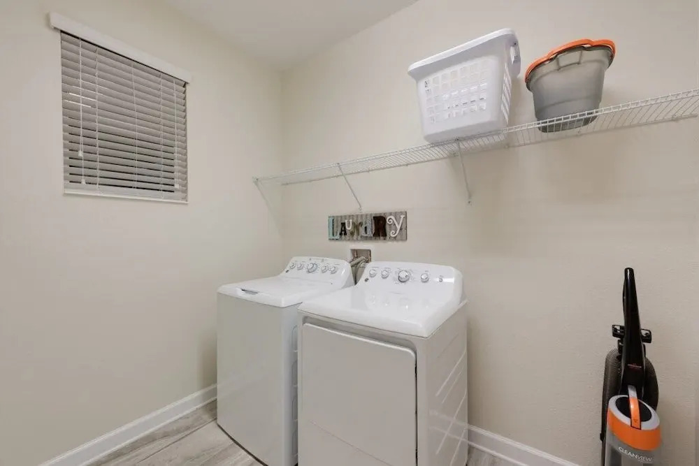 Vhc Slh6 4821 6 Bedroom Home