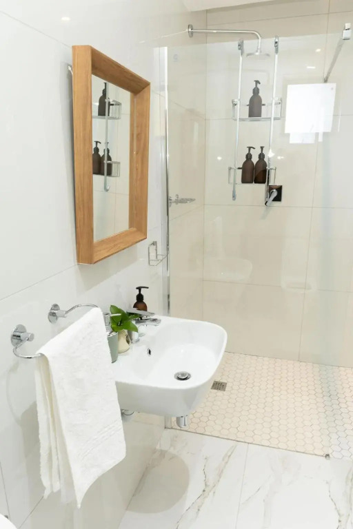 Staymore Cape Winelands Homestay