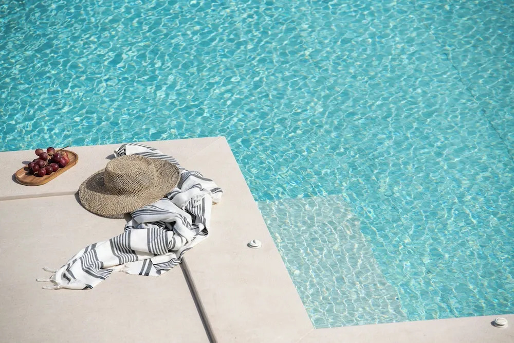 Reveli Suites