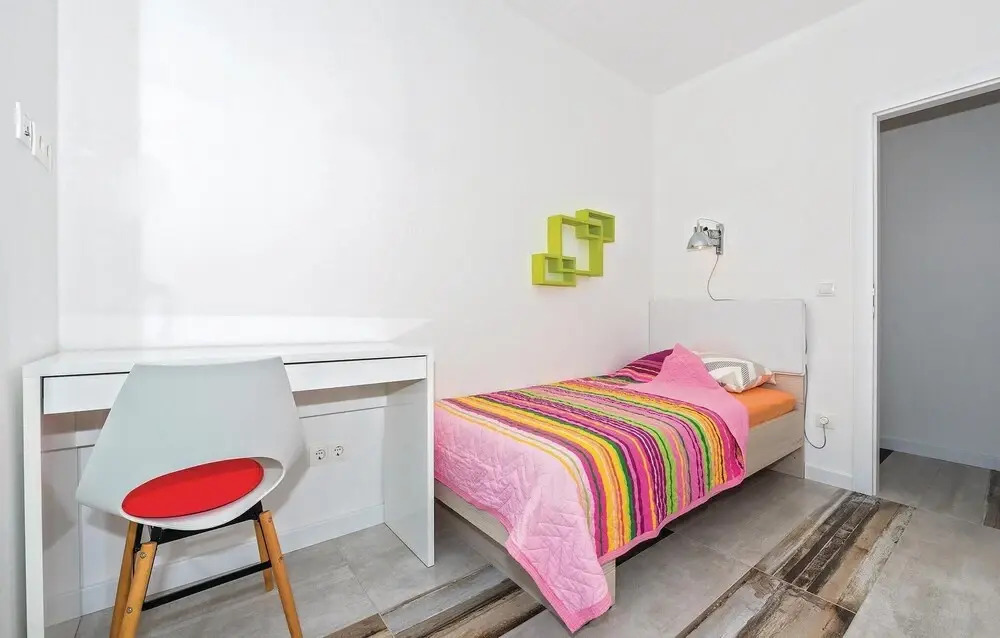 Awesome Home in Brodarica With Wifi and 2 Bedrooms