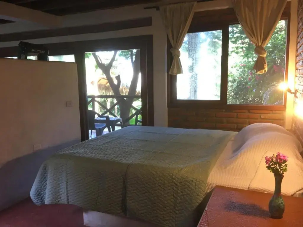 Las Acacias Apts