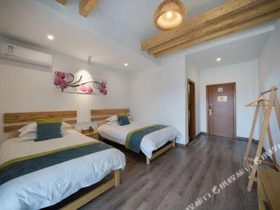 Tianranju Hostel
