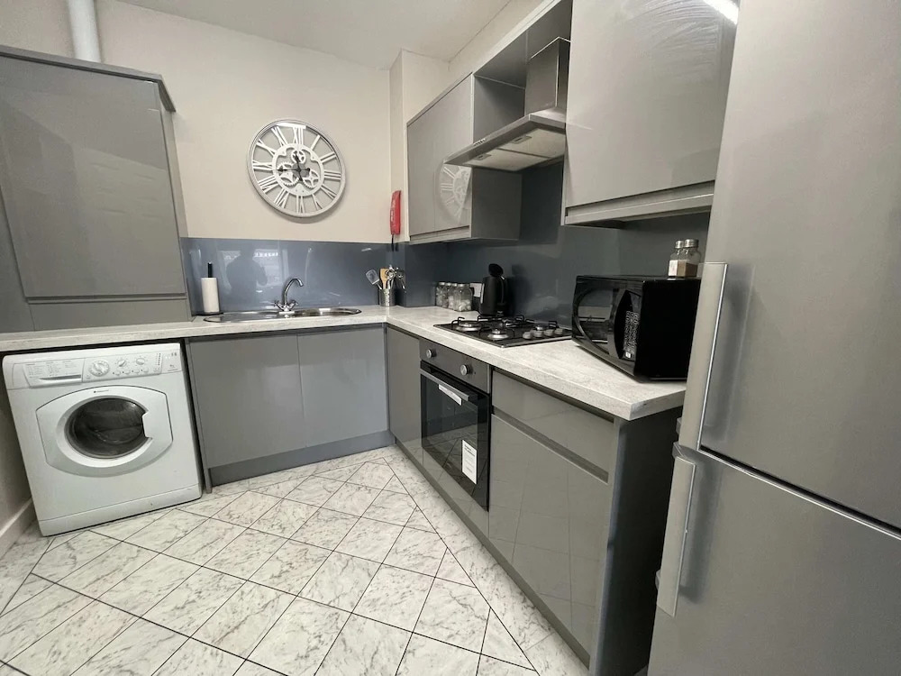Mays Apartments