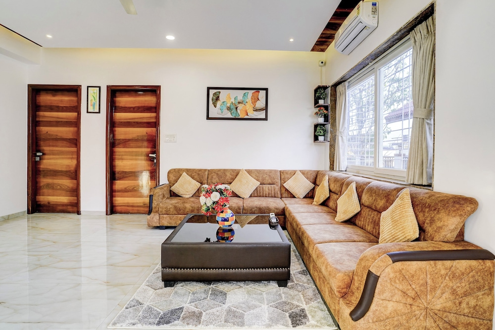 Alaya Stays Nest 4BHK villa with Pool