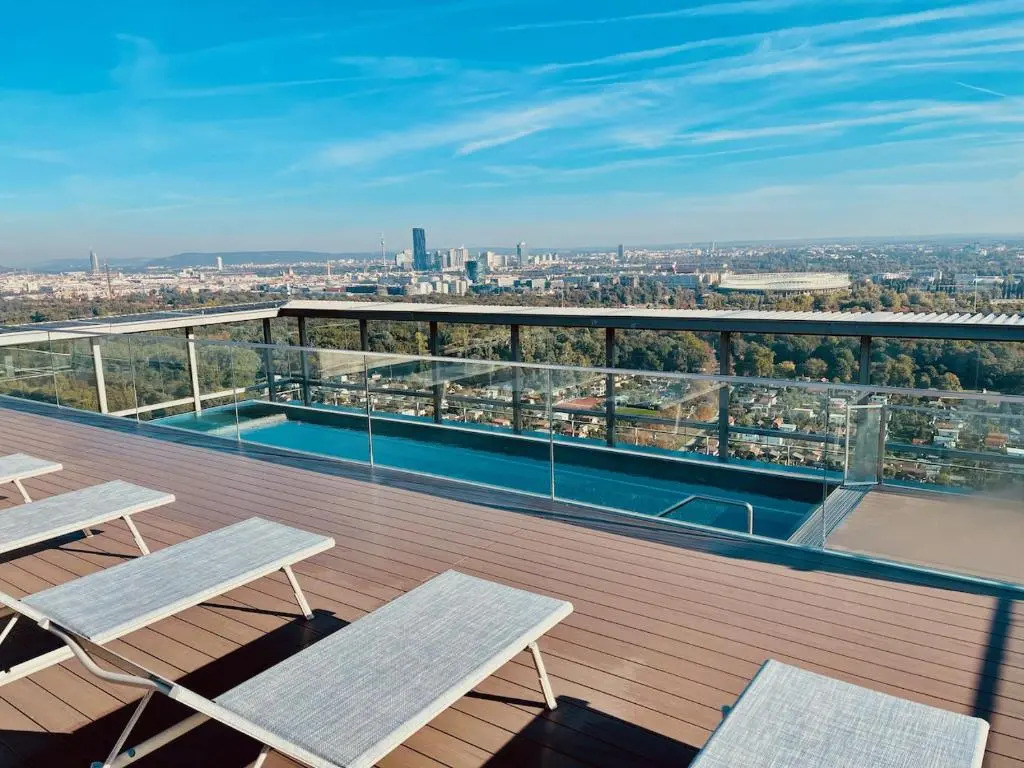 TrIIIple Level 20 - Sonnenwohnen Apartment mit Parkplatz und fantastischem Ausblick