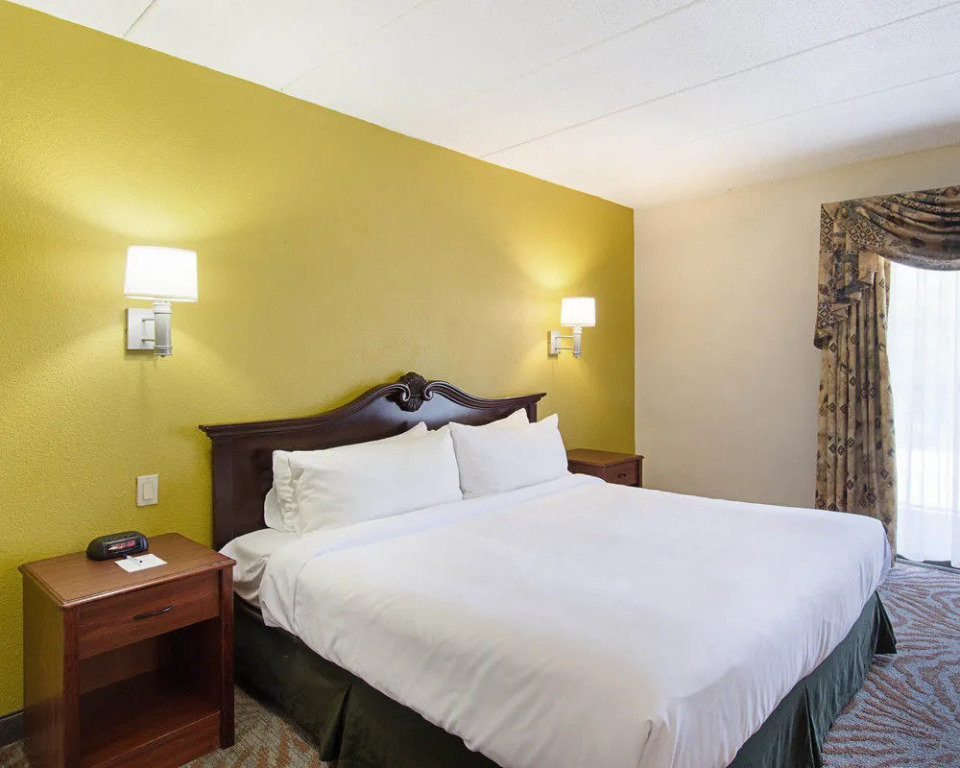 Suburban Extended Stay Hotel