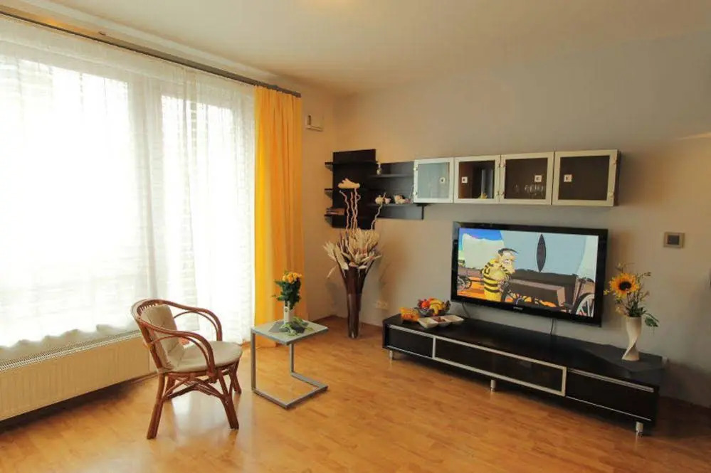 Cozy Studio with free parking