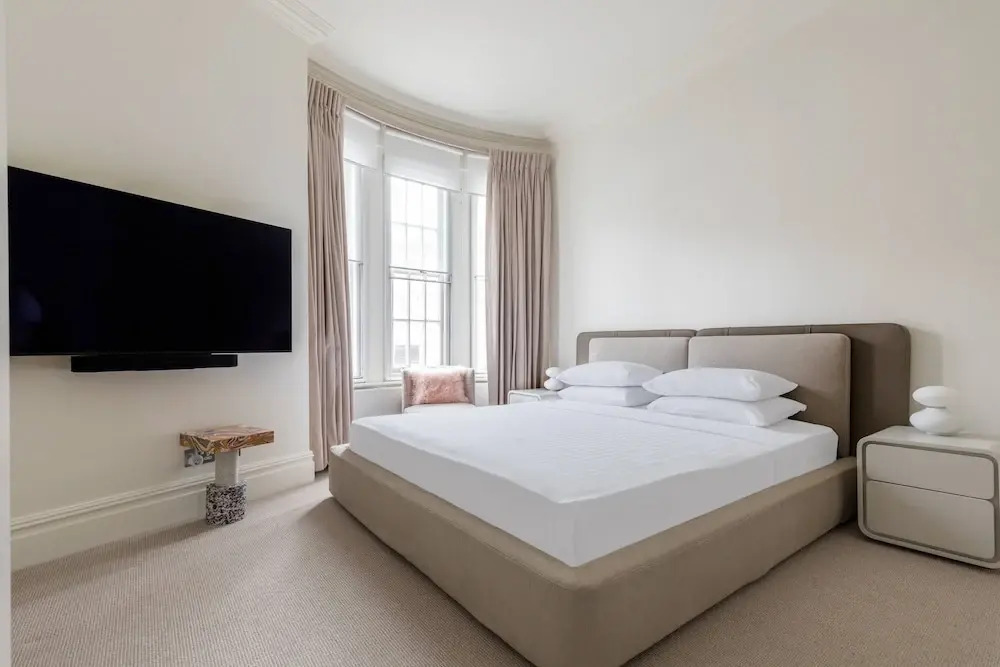 Sloane Court East VI by Onefinestay