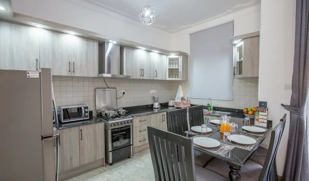 Caran Apartments