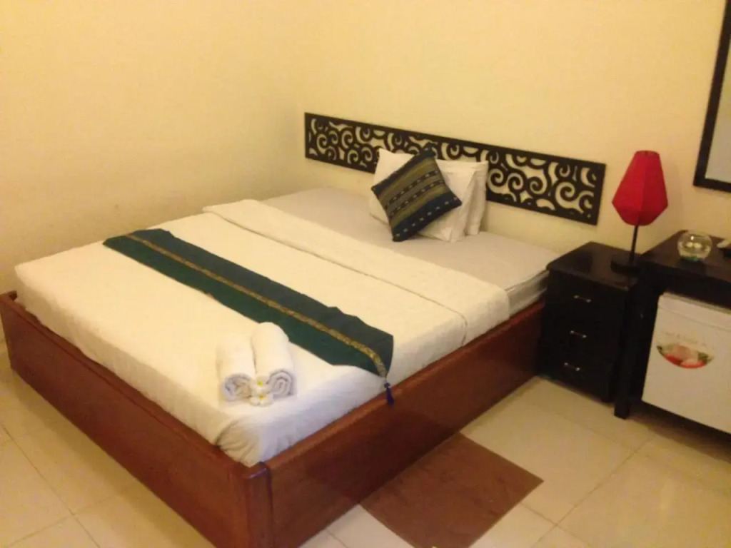 New Season Riverside Hotel