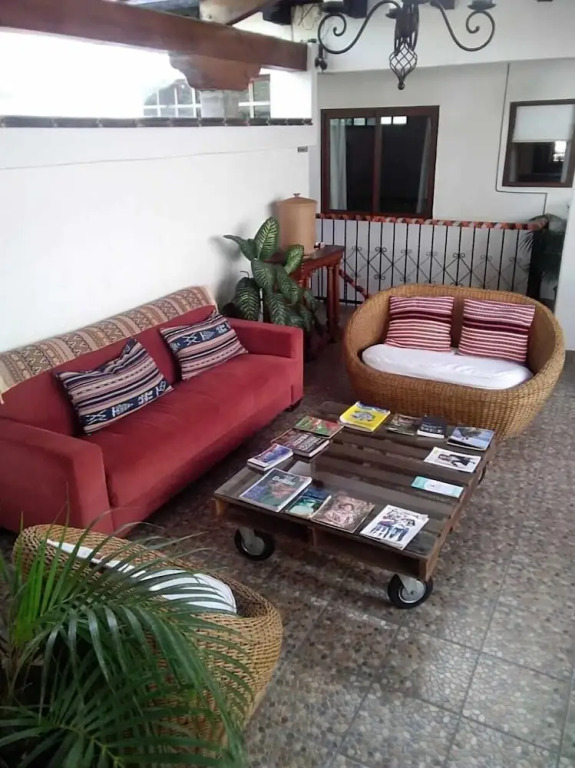 Casa Del Arco Antigua