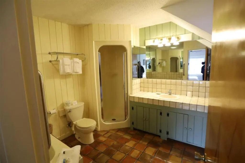Inns of WV 309, 2bd, Waterville Valley