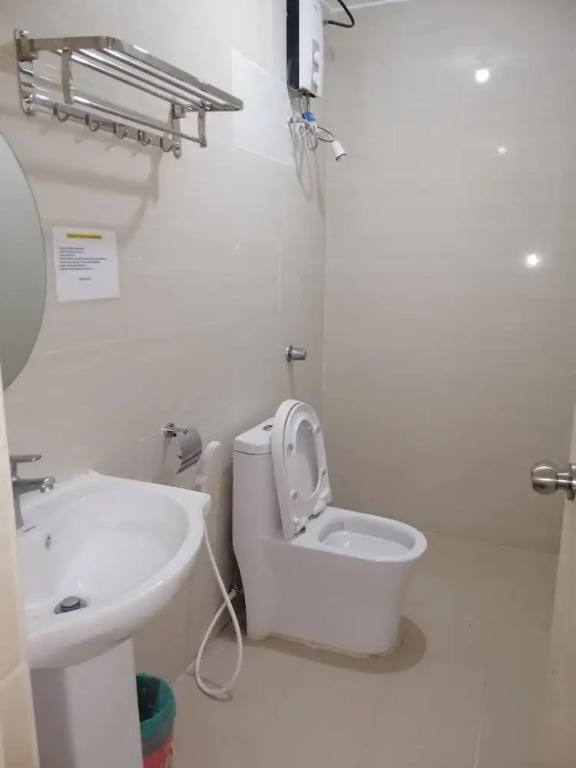 Meaco Royal Hotel - Biñan Laguna