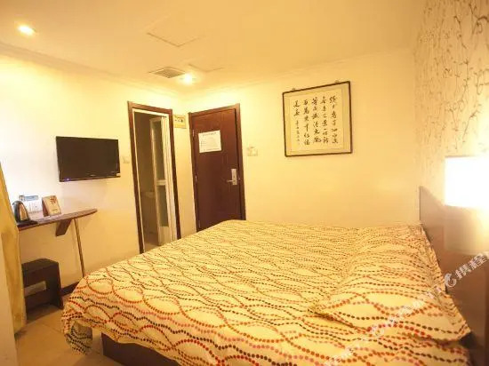 Pod Inn (Tianjin Railway Station North Square Metro Station)