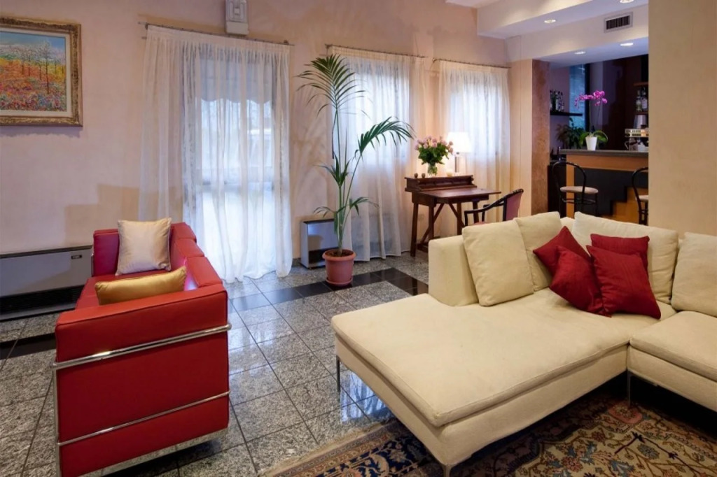 Hotel Comtur