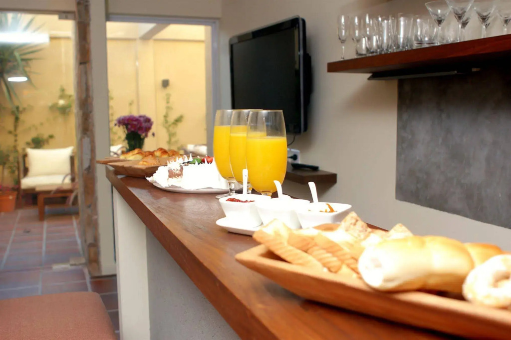 Tayka Hotel