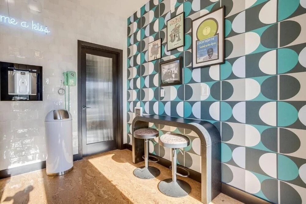 The Louie Boutique Motel