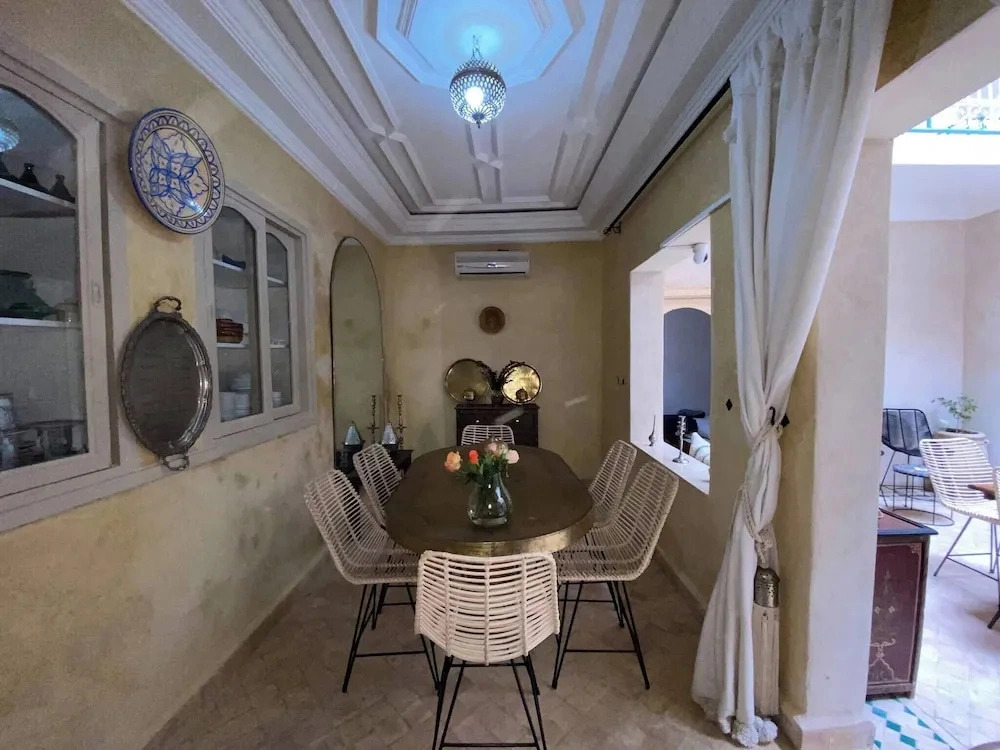 Luxurious 5-bedroom Apartment in Marrakesh With Full Accessibility