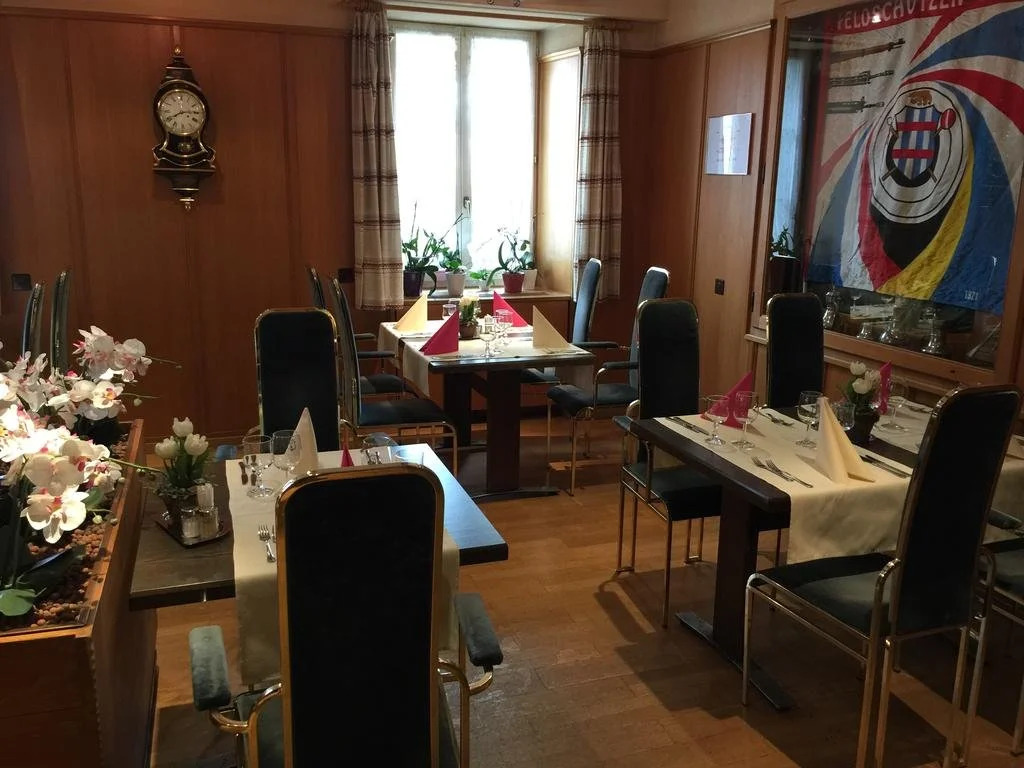 Gasthof zum roten Thurm