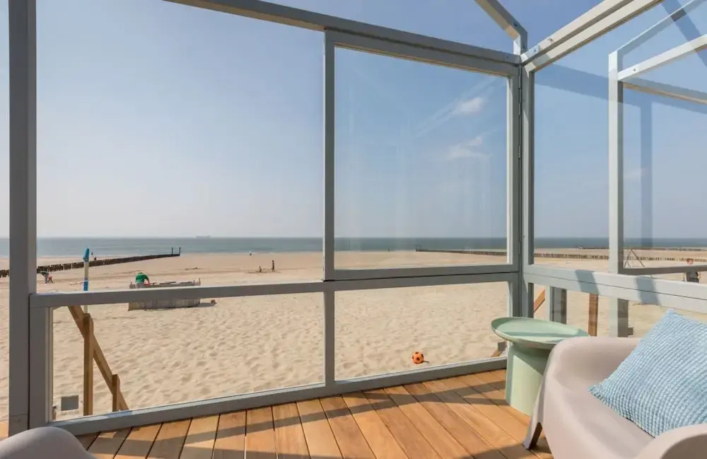 House in Dishoek With Sea Views