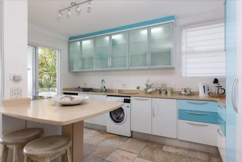 3 Bedroom Beachfront Apartment